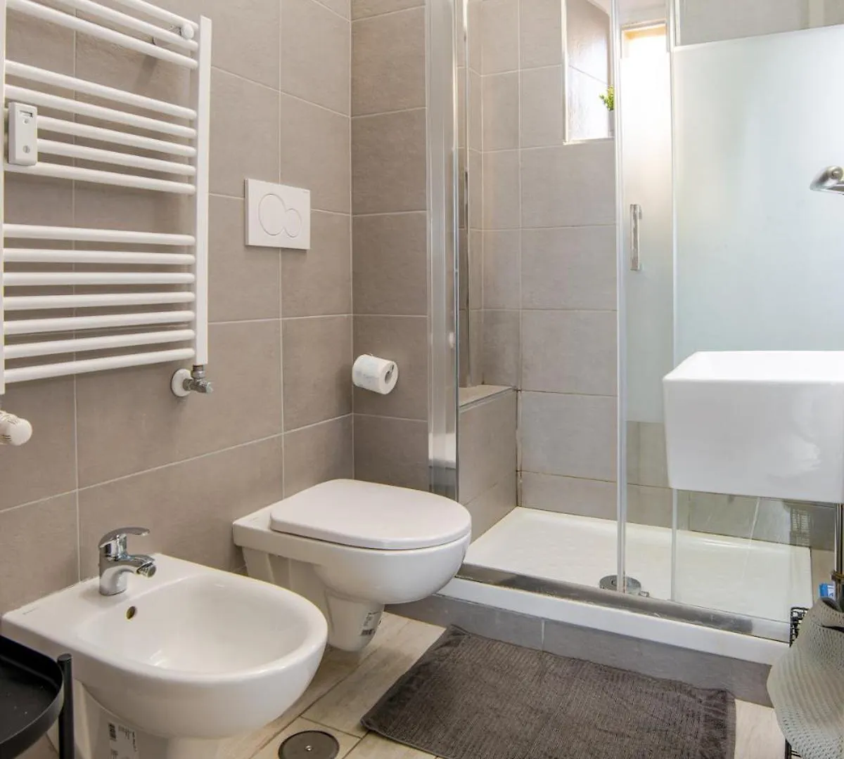 Tirelli Apartment Roma Italy