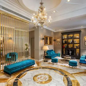 4* מלון Condotti Boutique