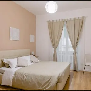 Apartment Charming 25, Rome