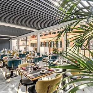 4* מלון Cc Palace