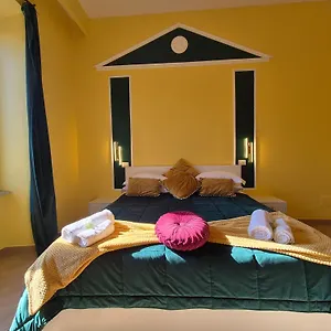 Residenze Serventi Longhi Konukevi